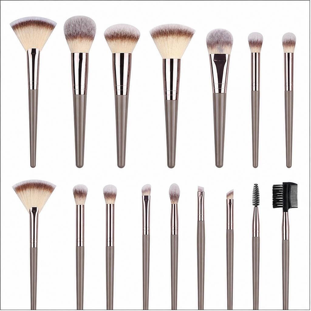 Set profesional de brochas de maquillaje color oro champán: A4