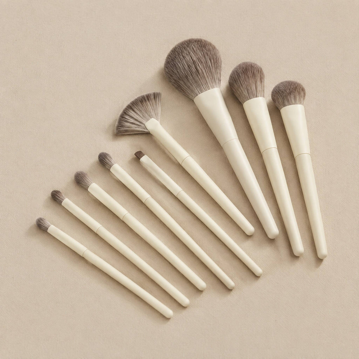 Set esencial de 10 brochas de maquillaje de fibra sintética: A3
