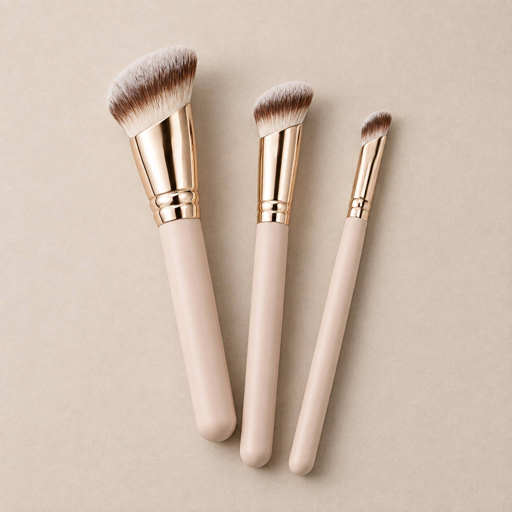Set esencial de 3 brochas de maquillaje de fibras sintéticas: A1